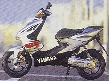 Photo Yamaha Aerox 50 R 2000
