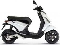 Photo Piaggio Piaggio 1 Moped 2022 (APAC)